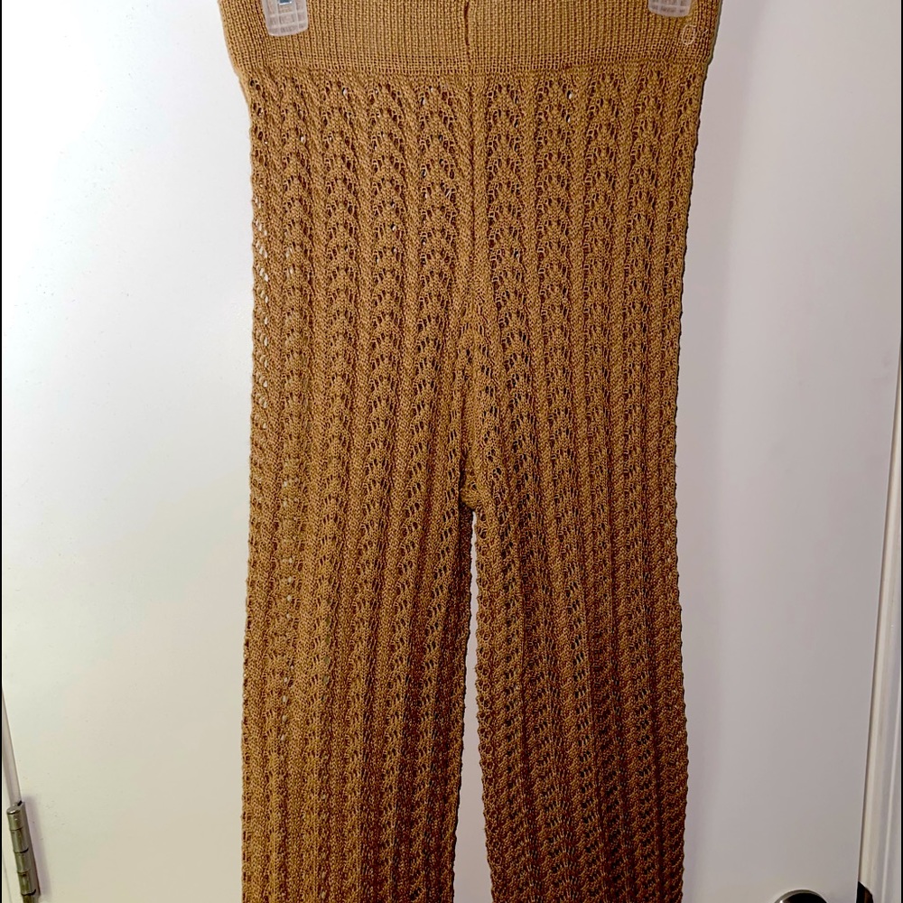 Long crochet high rise pants size large by active USA